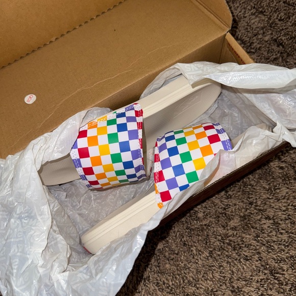 Vans Checkered Slidesš - Picture 6 of 8